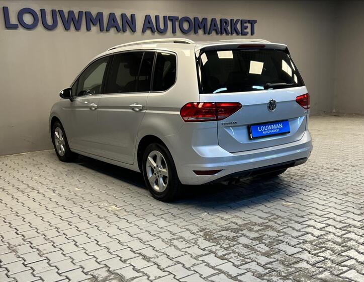 Volkswagen Touran 15