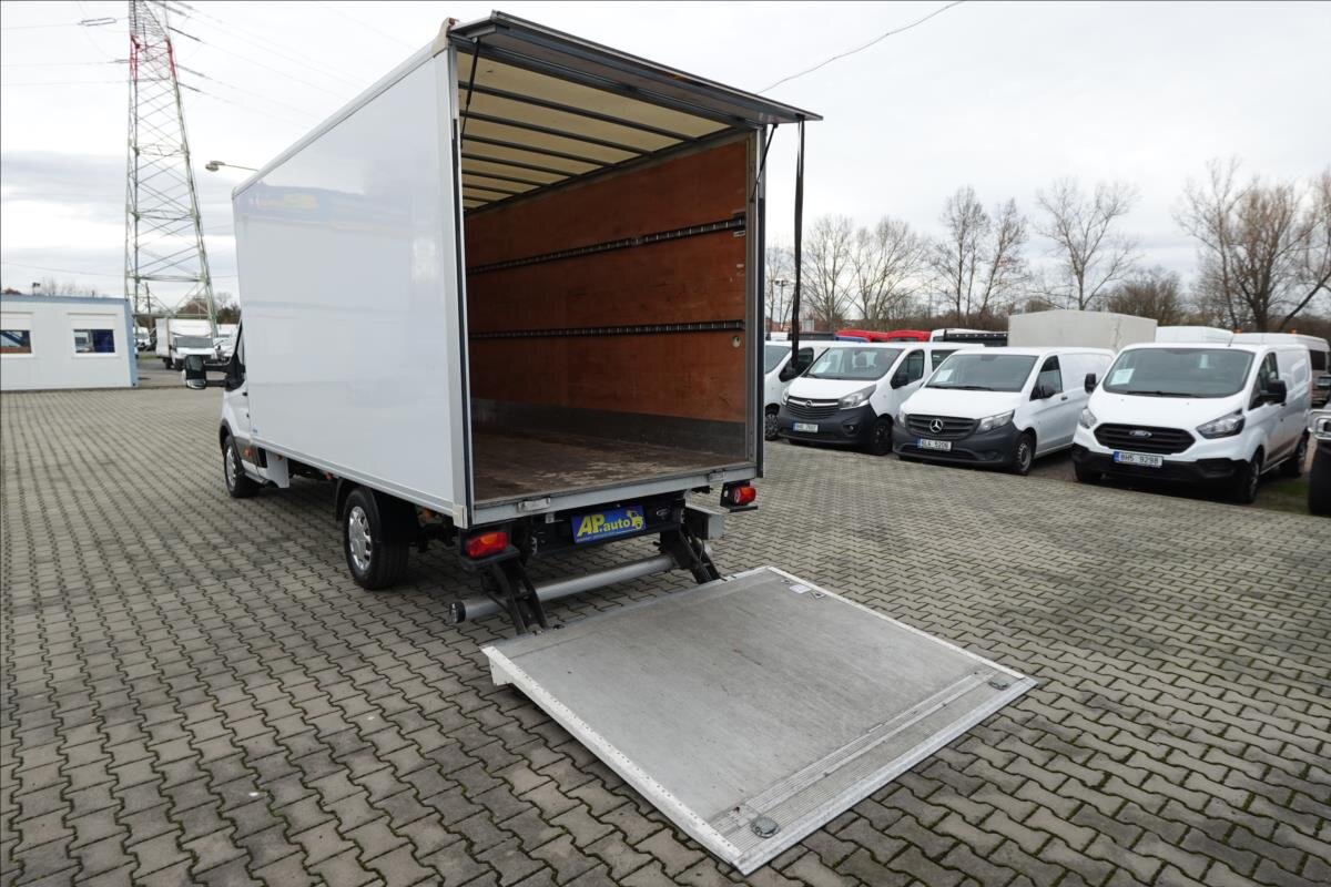 Ford Transit Skříň 2,0 l 96 kw
