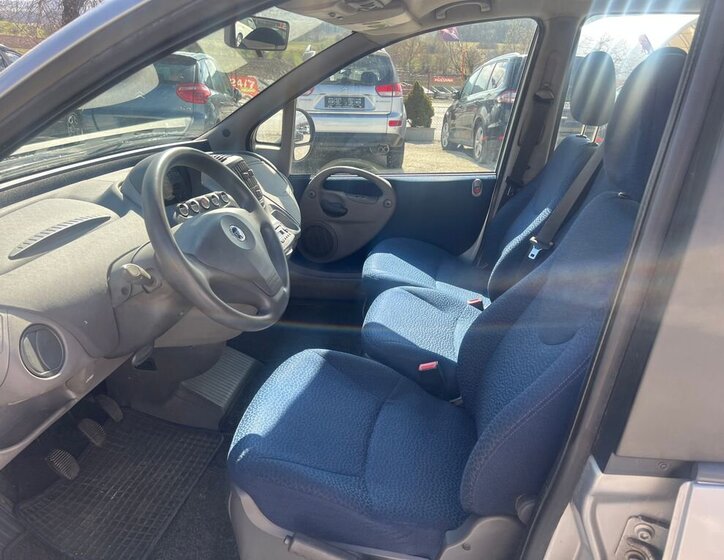 Fiat Multipla Kombi 1,9 l 1910 kw