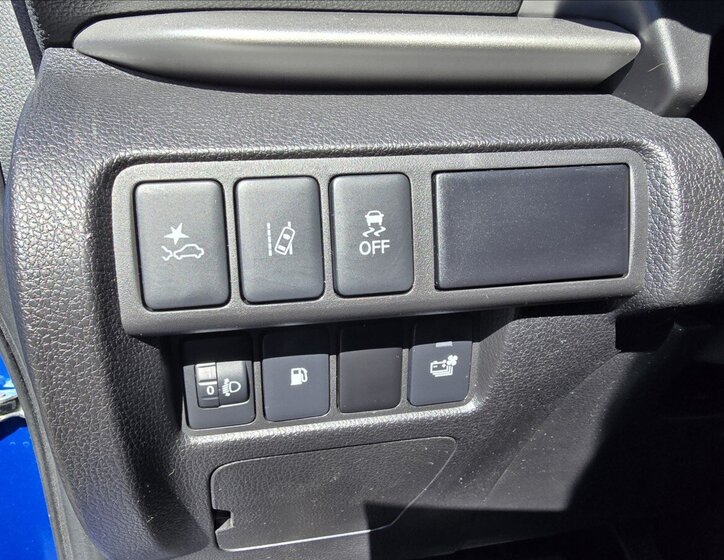 Mitsubishi Eclipse Cross CUV / Crossover 2,4 l 72 kw