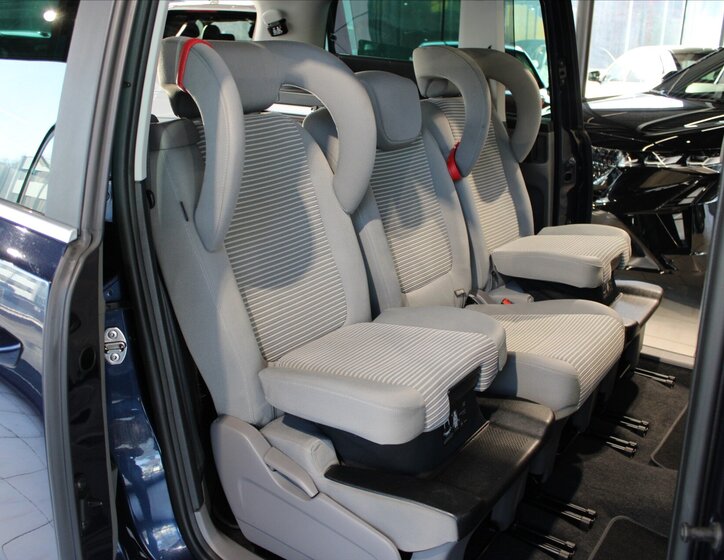 Seat Alhambra VAN-Minibus 2,0 l 130 kw