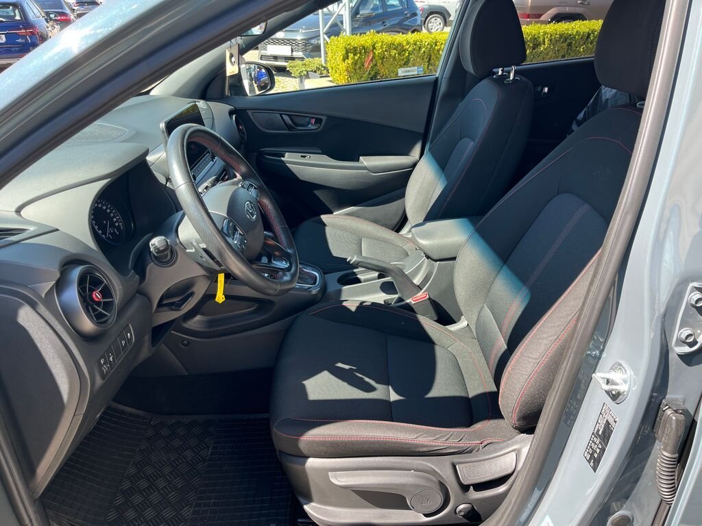 Hyundai Kona SUV / Terénní 1,6 l 145 kw