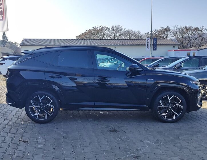 Hyundai Tucson SUV 1,6 l 118 kw