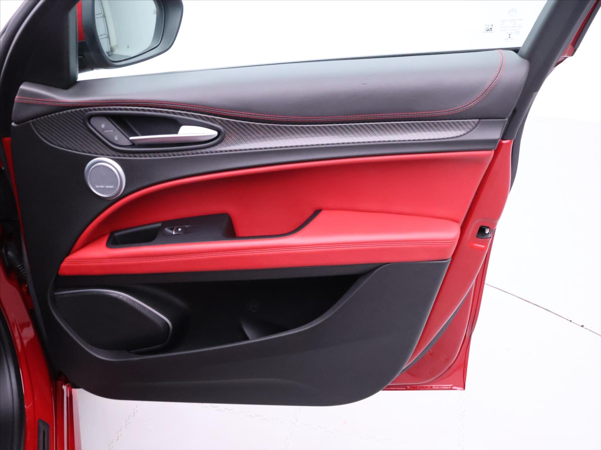 Alfa Romeo Stelvio SUV / Terénní 2,9 l 375 kw