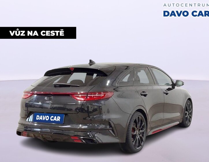 KIA ProCeed Kombi 1,6 l 150 kw