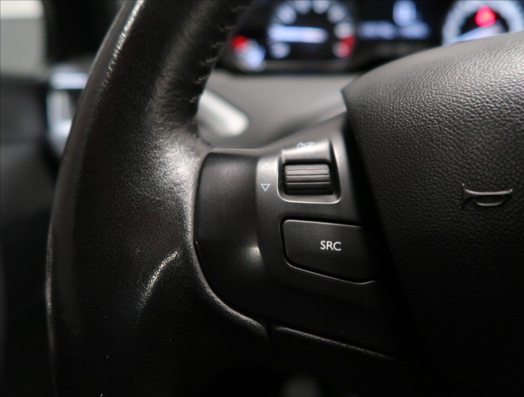 Peugeot 2008 SUV / Terénní 1,2 l 81 kw