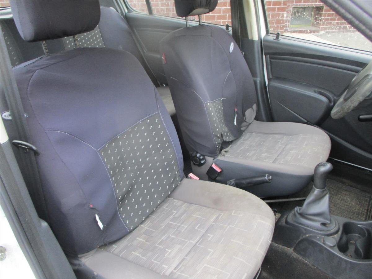 Dacia Sandero Hatchback 1,4 l 55 kw