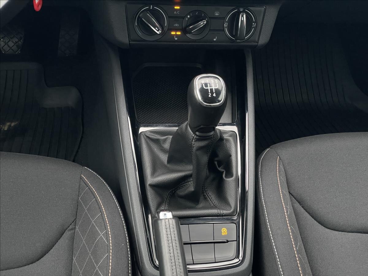 Škoda Scala Hatchback 999,0 70 kw