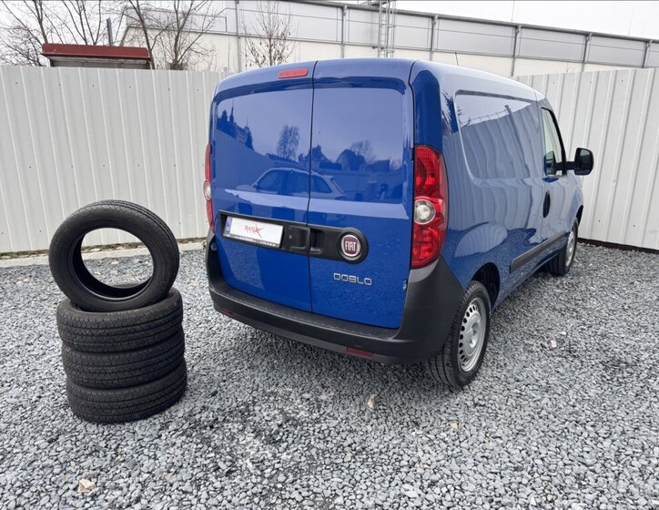 Fiat Dobló cargo Skříň 1,4 l 70 kw