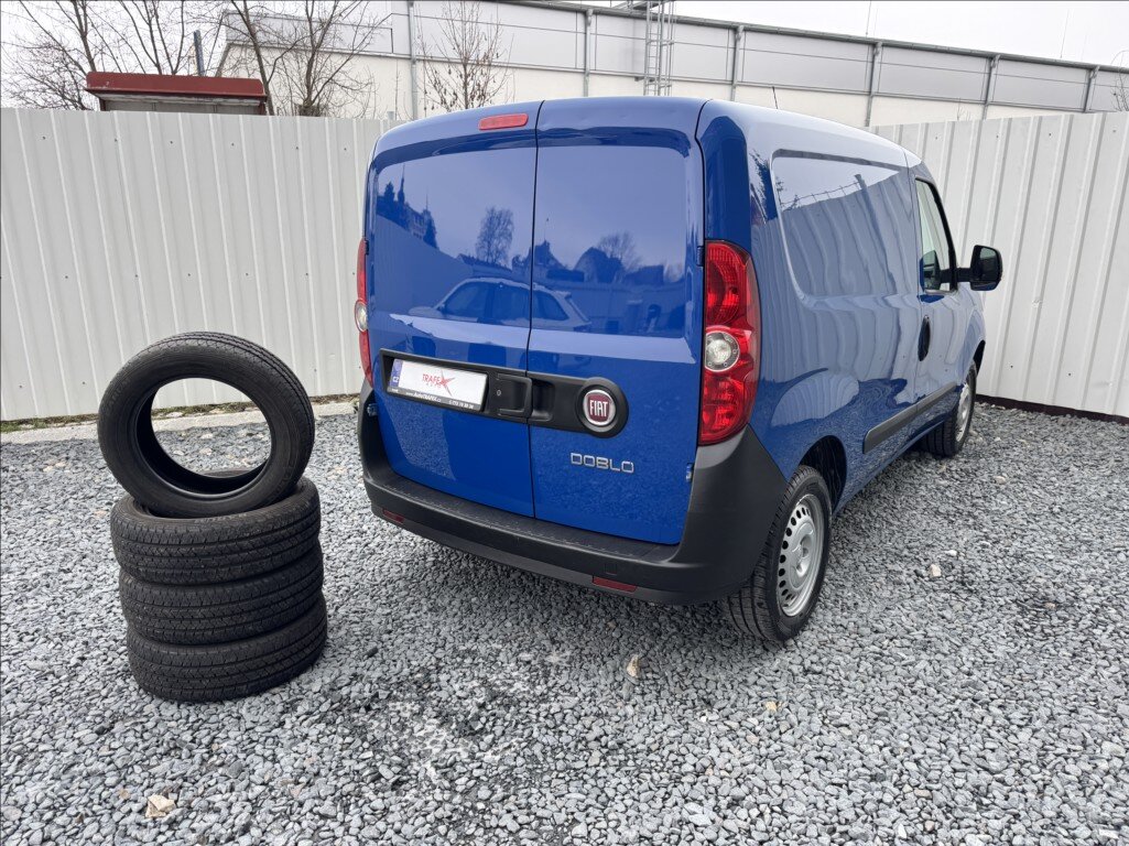 Fiat Dobló cargo Skříň 1,4 l 70 kw