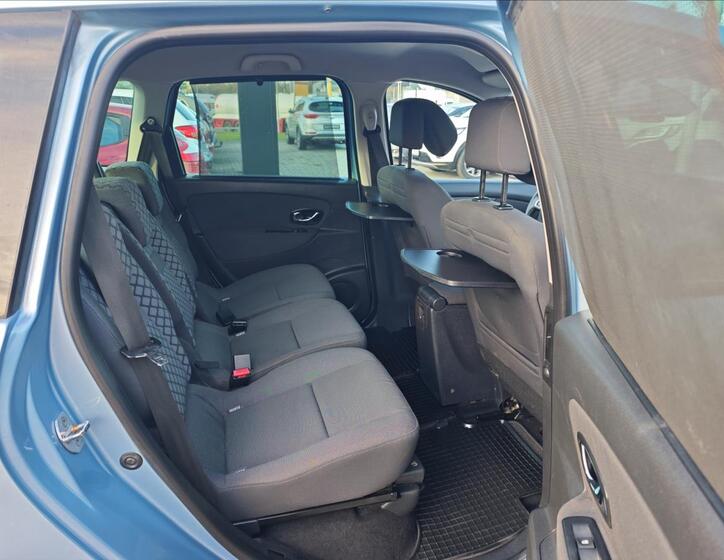 Renault Grand Scénic 13