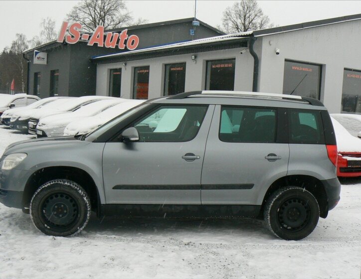 Škoda Yeti SUV / Terénní 1,8 l 118 kw