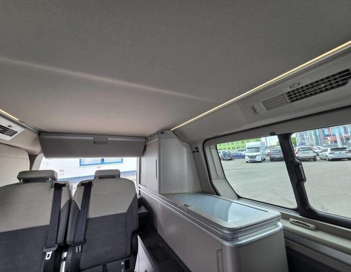 Volkswagen California VAN-Minibus 2,0 l 110 kw