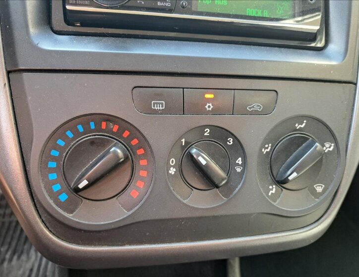 Fiat Grande Punto Kombi 1,2 l 51 kw