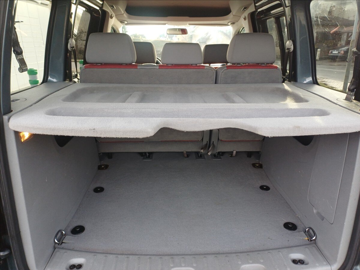 Volkswagen Caddy Kombi 1,9 l 77 kw