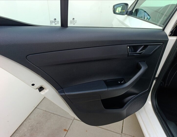 Škoda Fabia Hatchback 999,0 44 kw