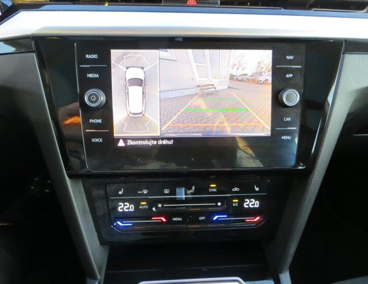 Volkswagen Arteon Kombi 2,0 l 147 kw