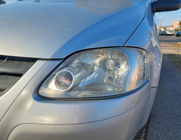 Volkswagen Fox Hatchback 1,2 l 40 kw