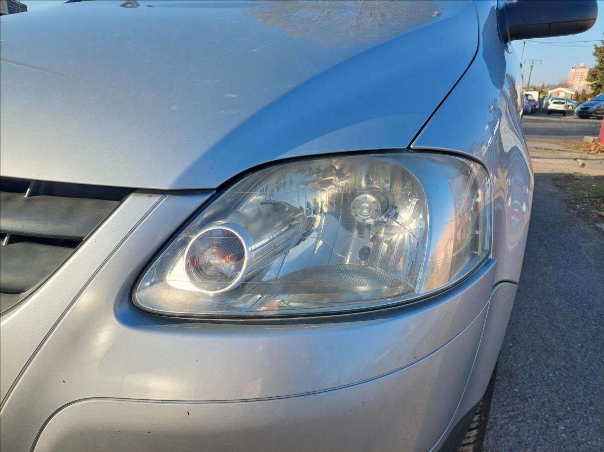 Volkswagen Fox Hatchback 1,2 l 40 kw