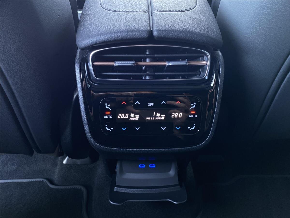 Mercedes-Benz EQE SUV 0,0 300 kw