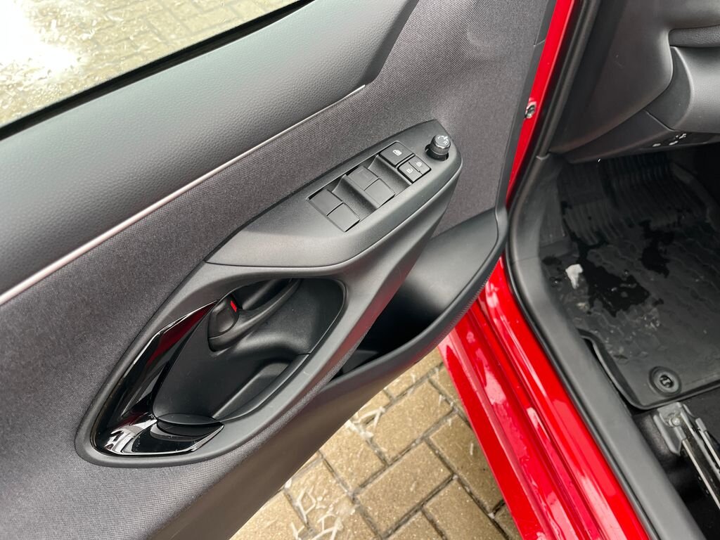 Toyota Yaris Hatchback 1,5 l 68 kw