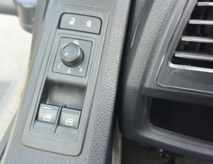 Volkswagen Transporter 14