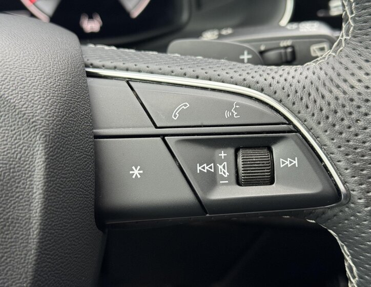 Audi Q8 SUV 3,0 l 210 kw