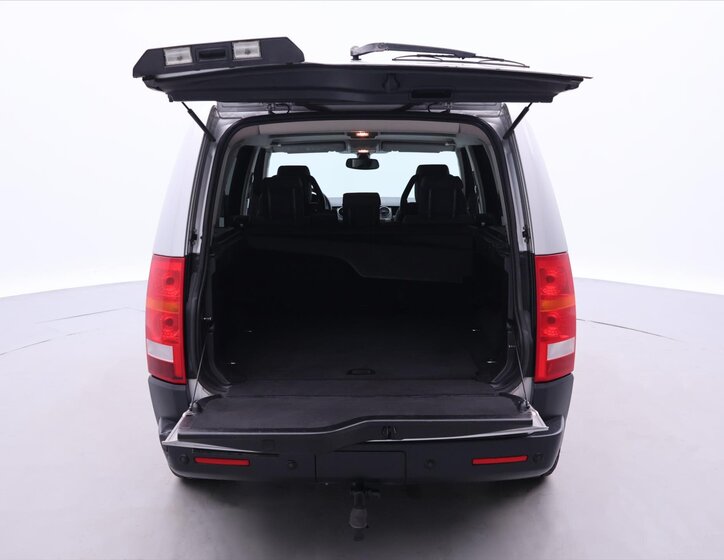 Land Rover Discovery SUV / Terénní 2,7 l 140 kw