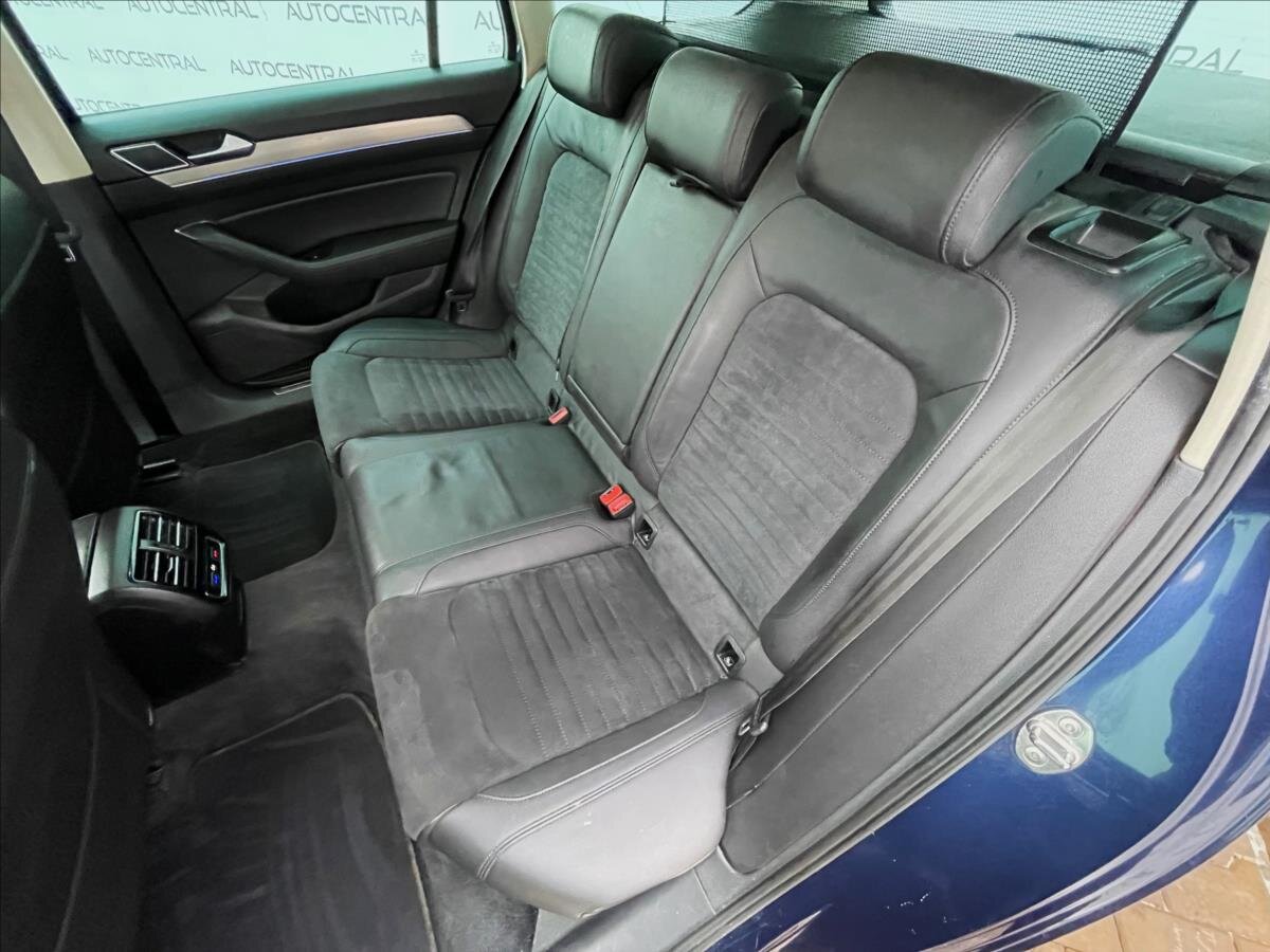 Volkswagen Passat Kombi 2,0 l 176 kw