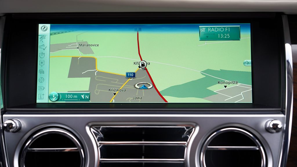 Rolls-Royce Ghost Sedan 6,6 l 420 kw