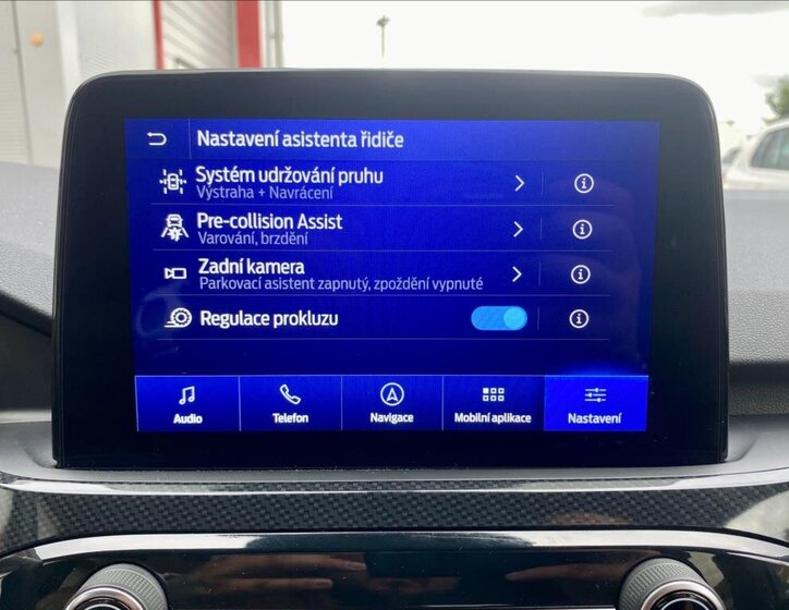 Ford Kuga SUV 2,0 l 110 kw