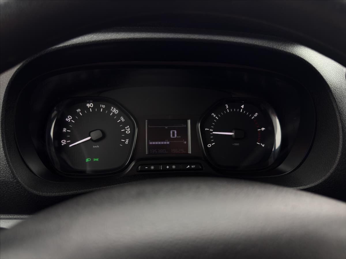 Citroën SpaceTourer MPV 2,0 l 110 kw