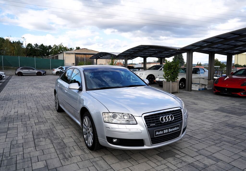 Audi A8 Sedan 3,0 l 171 kw