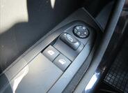 Peugeot 208 23