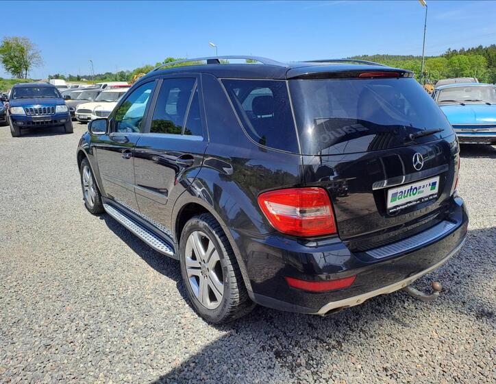 Mercedes-Benz Třídy M 6