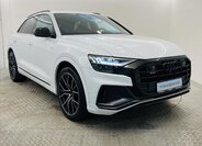 Audi Q8 SUV / Terénní 3,0 l 210 kw