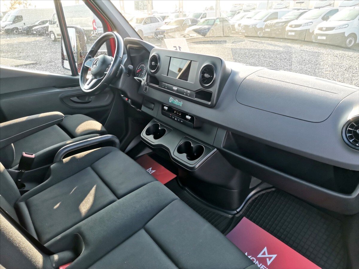 Mercedes-Benz Sprinter Valník 3,0 l 140 kw