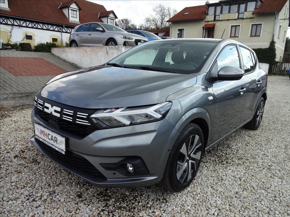 Dacia Sandero Hatchback 999,0 67 kw
