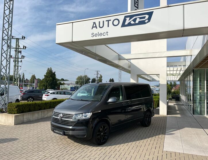 Volkswagen Caravelle 1