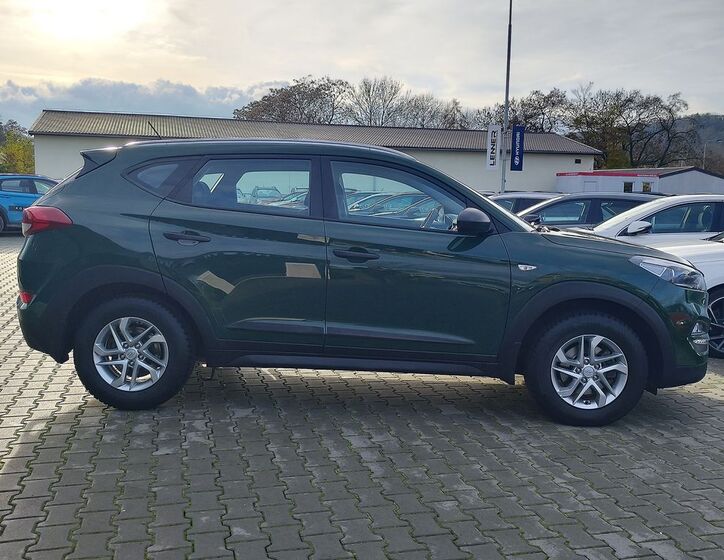 Hyundai Tucson 4