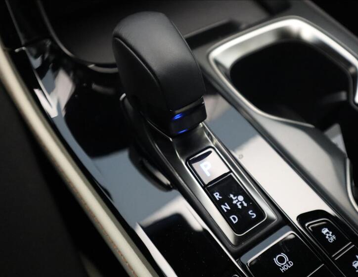 Lexus NX 450h+ 29