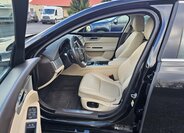 Jaguar XF Sedan 2,0 l 177 kw