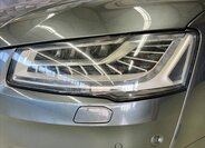 Audi S8 Sedan / Limuzína 4,0 l 382 kw