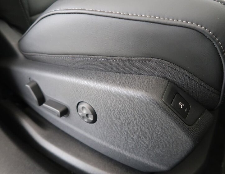 DS Automobiles DS7 Crossback SUV / Terénní 1,5 l 96 kw