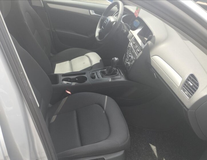 Audi A4 Kombi 2,0 l 88 kw