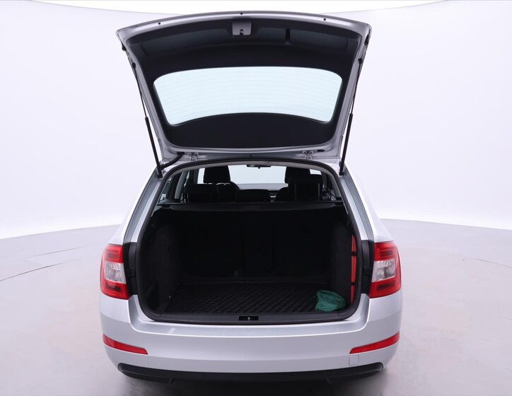 Škoda Octavia Kombi 1,6 l 77 kw