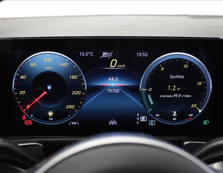 Mercedes-Benz GLB 22