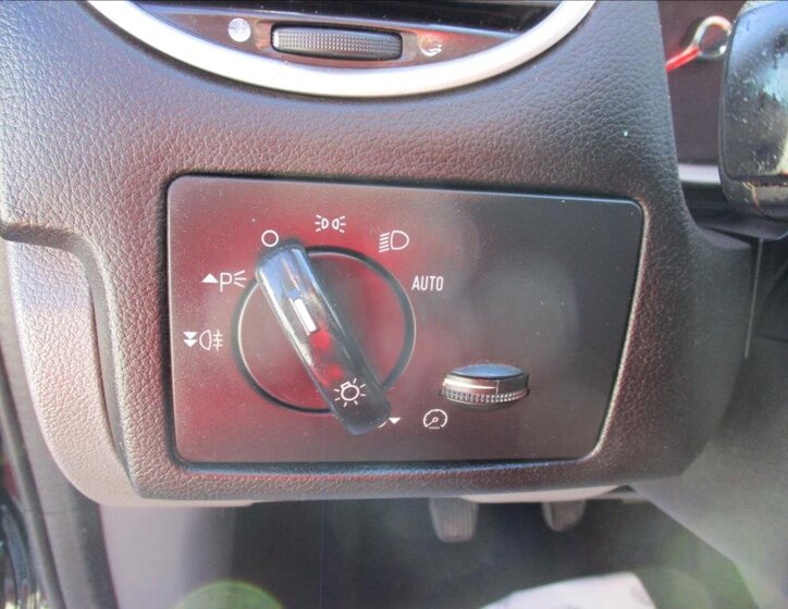 Ford Focus Kombi 1,6 l 74 kw