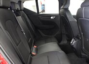 Volvo XC40 SUV / Terénní 2,0 l 182 kw