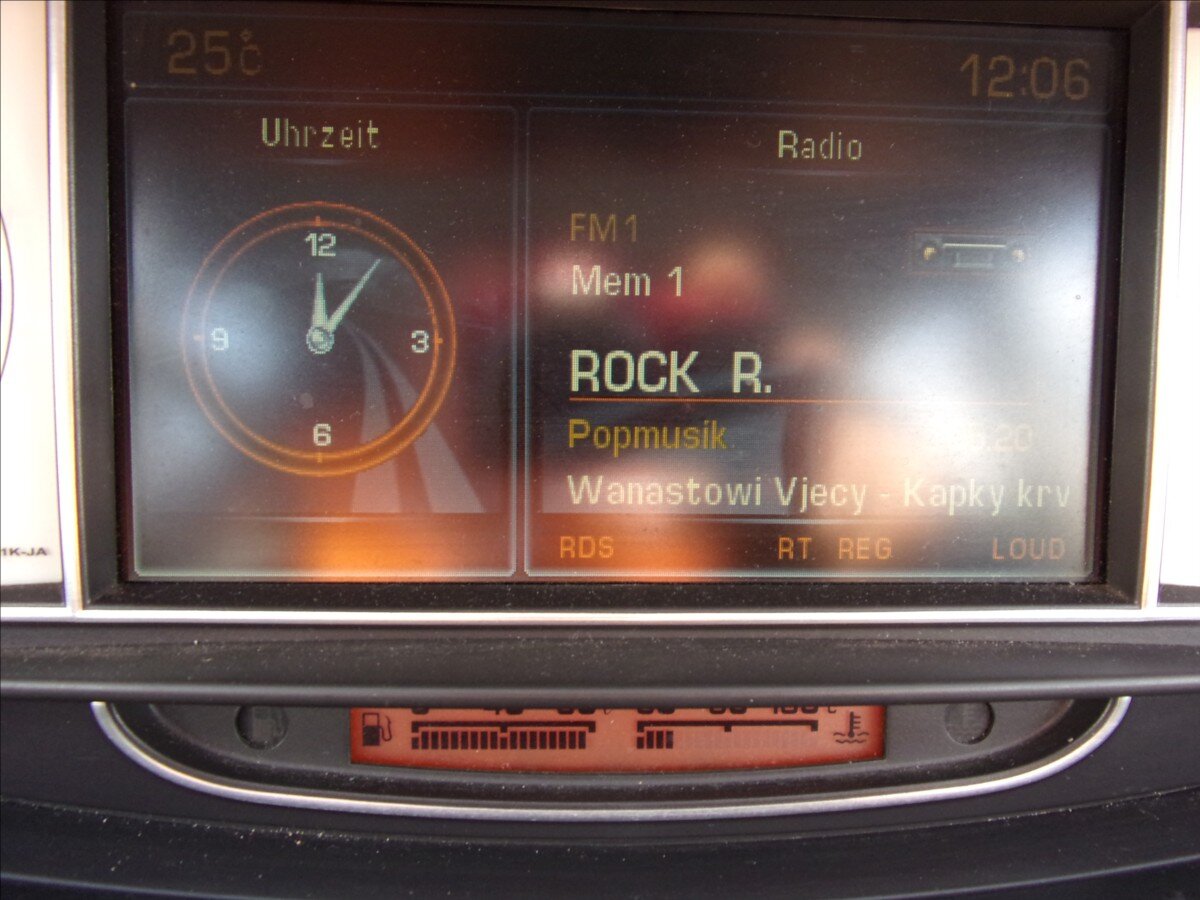 Peugeot 807 MPV 2,0 l 100 kw